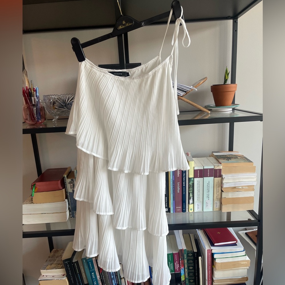 Zesica white layered dress